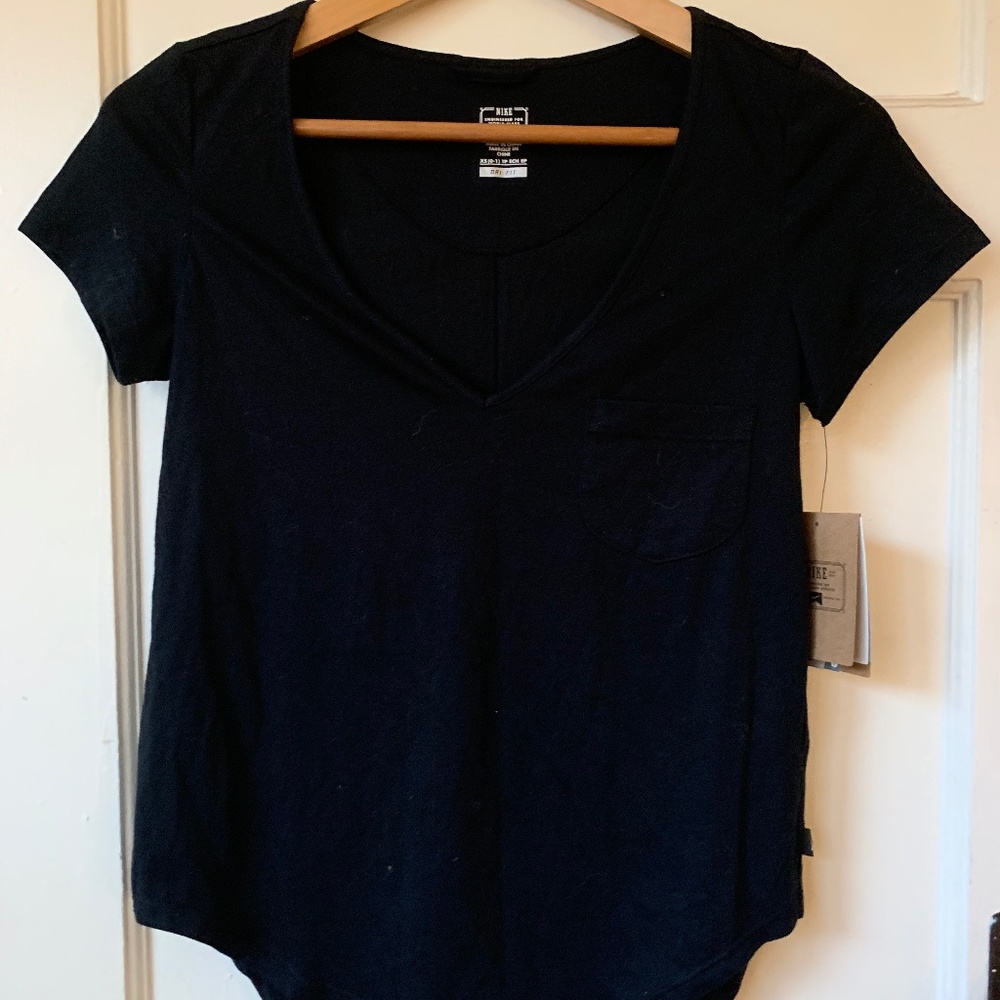 NWT - Nike Dri-Fit T-Shirt - XS